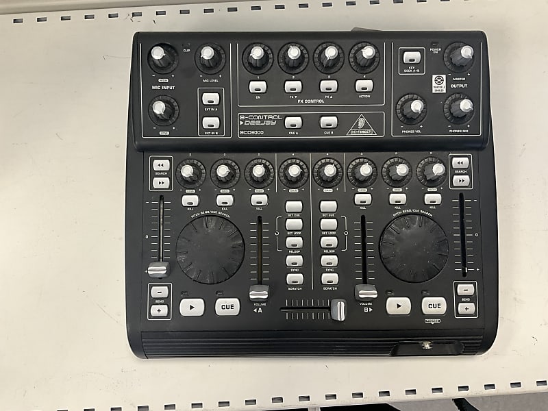 Behringer B-Control DeeJay BCD3000 DJ Mixer and USB Controller 2000s - Black RÉF 272221228855 image 1