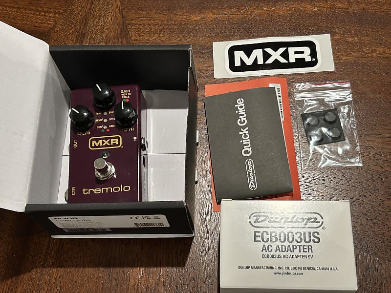 MXR M305 Tremolo
