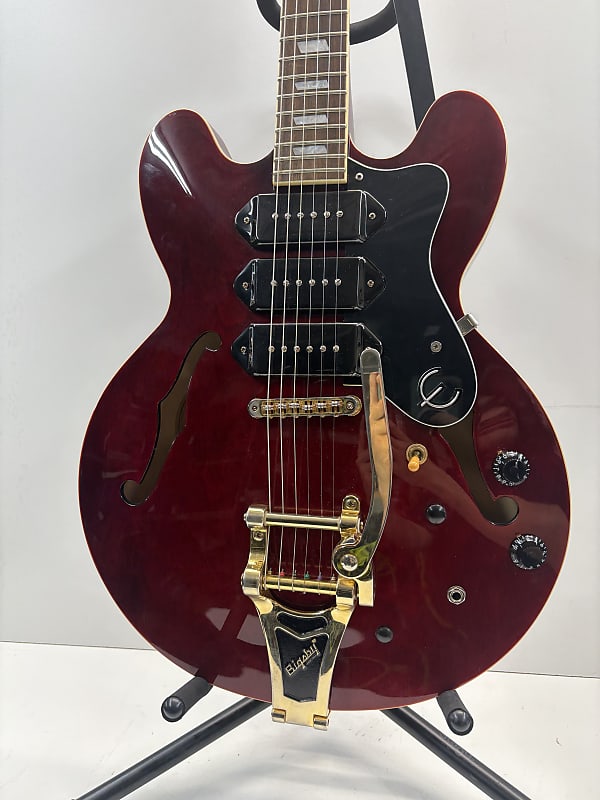 ギター Epiphone Riviera p93 WR Epiphone Riviera Custom P93 Semi-Hollowbody Electric Guitar