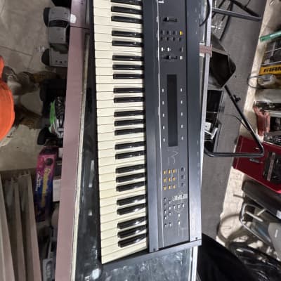 Ensoniq ESQ-1 Wave Synthesizer 1987 - Black