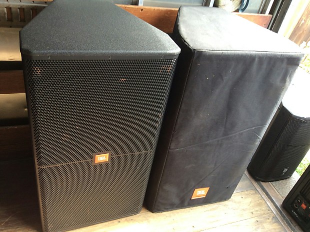 JBL SRX738 ステージメインスピーカー 1台 JBL SRX738 ステージメインスピーカー 1台 JBL SRX738 ステージメイン