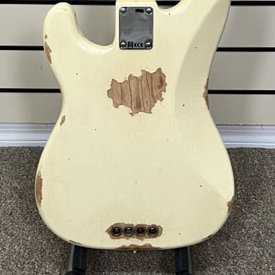Fender Custom Shop 55 Precision Bass Heavy Relic Vintage White 2023 image 5