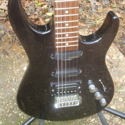Samick branded H S S .... wow! unknown date... maybe 2000s? - trans black image 1