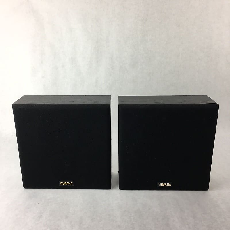 Yamaha soround fashion sound speakers in Great Condition!!