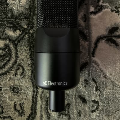 sE Electronics X1 R Ribbon Microphone and Clip image 2