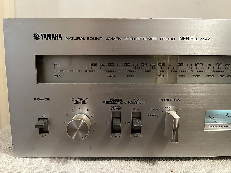 Vintage Yamaha CT-810 AM/FM Stereo Tuner-Tested Working Condition -  Silver-Wood