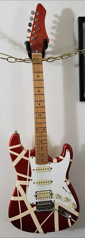 Mako Traditionals LK3-6 EVH Striped Super-Strat 1980s | Reverb