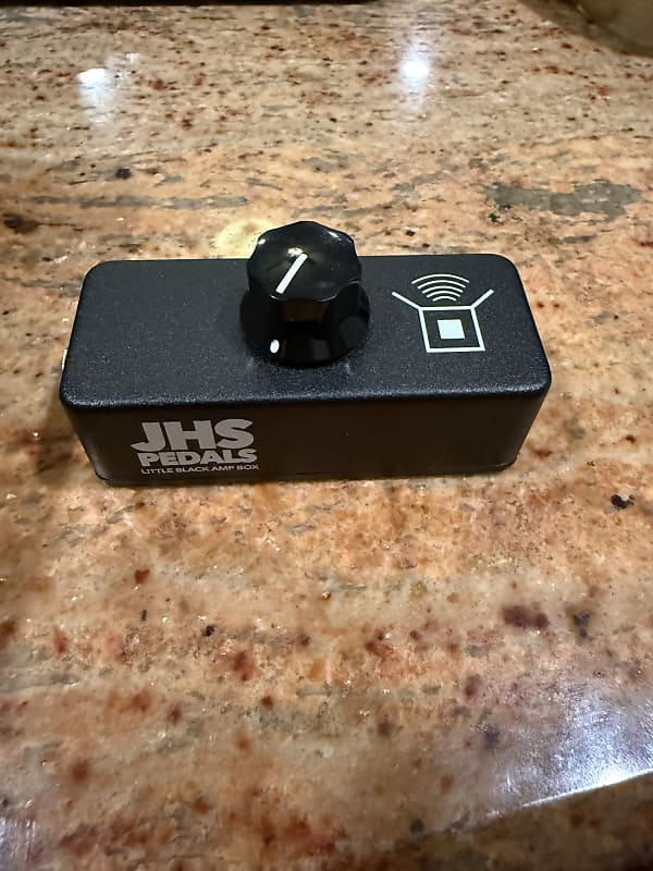 JHS Little Black Amp Box