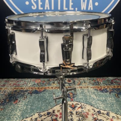 Ludwig 14x5" Vistalite, Blue and Olive Badge, Snare Drum 1976 - White image 7
