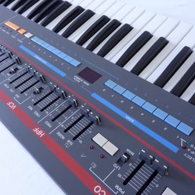 Roland Juno 106 - Serviced image 14