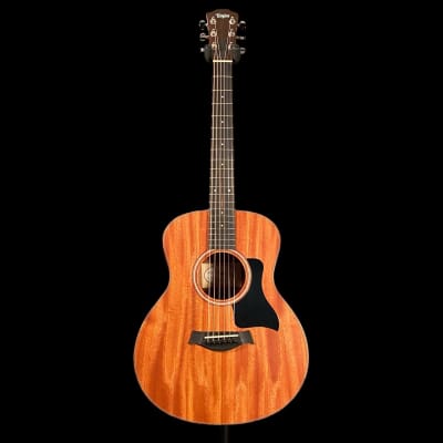 Taylor GS Mini-e Mahogany Acoustic-electric Guitar - Natural with Black Pickguard image 3