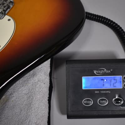 2009 Fender Standard Stratocaster 3-Tone Sunburst MIM image 21