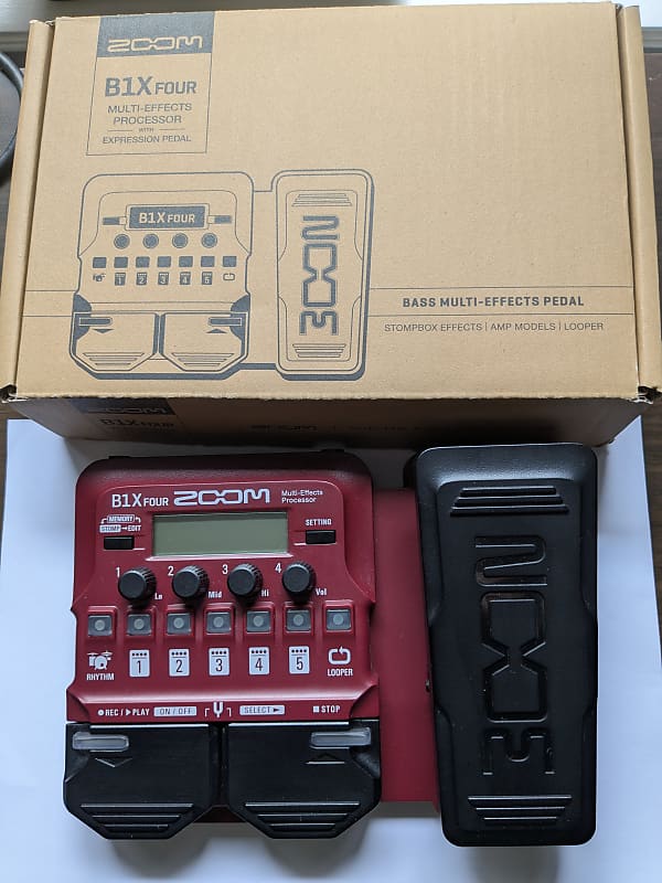 Zoom B1X Four