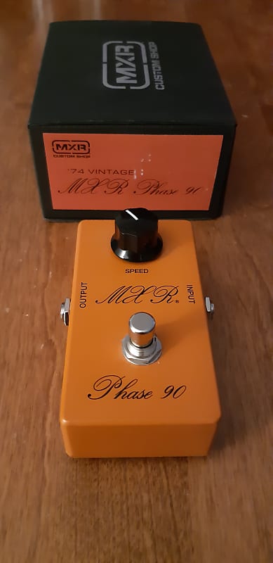 MXR CSP026 '74 Vintage Script Phase 90 | Reverb Canada