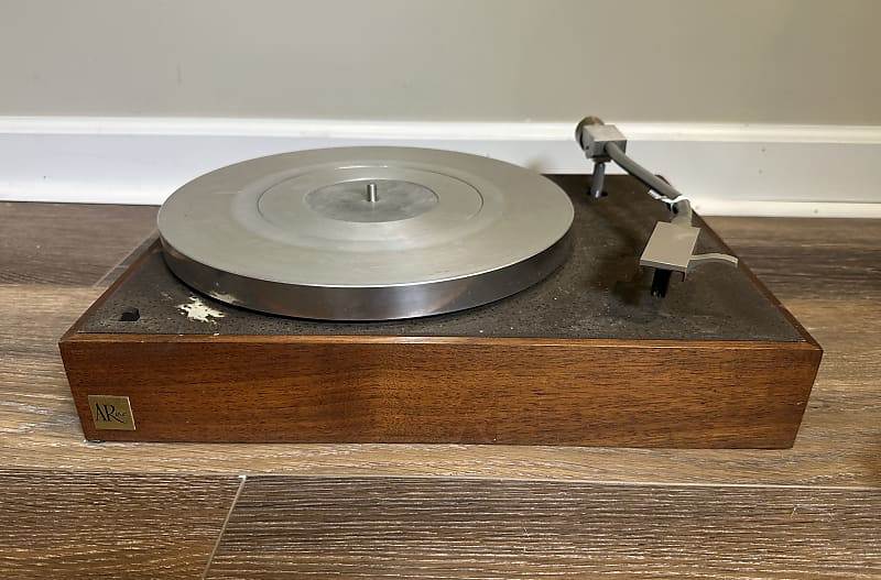 Vintage Acoustic Research AR XA turntable w/ Stanton 681EEE stylus. Audiophile  			