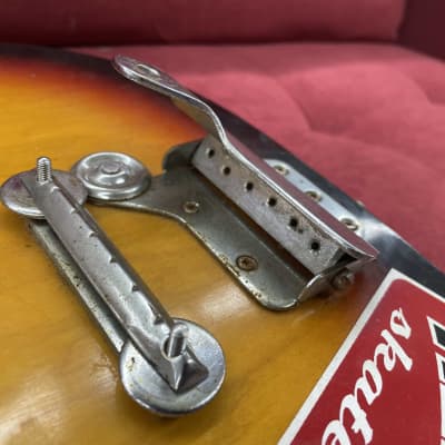 Vintage Japanese 2 Pickup Electric Guitar 60's - 3 Tone Sunburst image 2