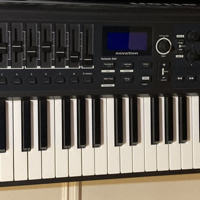 Novation Impulse 61 MIDI Keyboard Controller