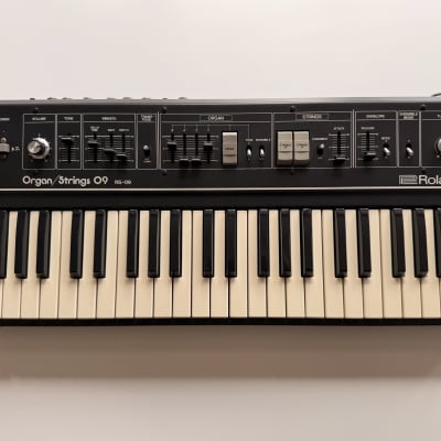 Roland RS-09 Mk1 Vintage 70s Analog Polyphonic String Synthesizer