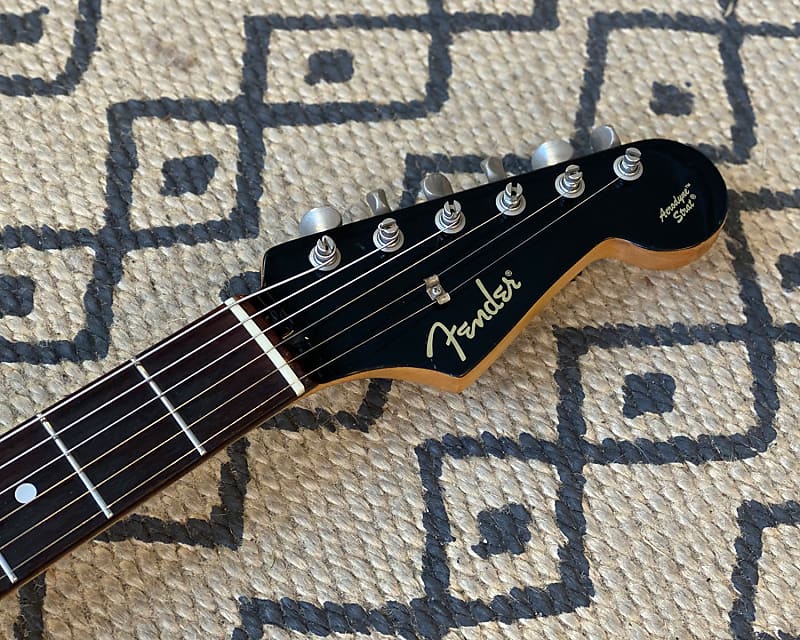 Fender Aerodyne Strat （ジャンク品） Fender Aerodyne Strat （ジャンク品）