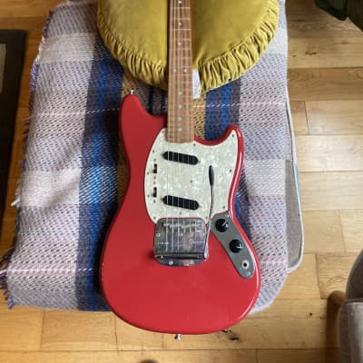 Fender Japan MG-65 Mustang 1965 reissue model Dakota Red Made In Japan 2007. Near Mint Superb Condition - Very Little use. for sale