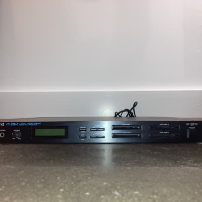 Roland R-8M Total Percussion Sound Module Black 1980s