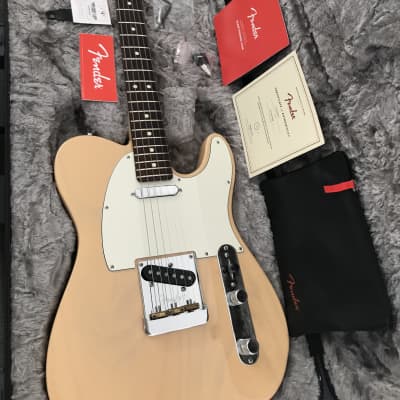 2019 Fender American Pro Telecaster LTD Lightweight Honey  Blonde Rosewood image 1