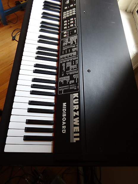 Kurzweil MIDIBoard 88-Key MIDI Controller image 3