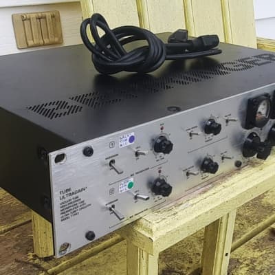 Behringer TUBE ULTRAGAIN T1953 - Microphone/Line Preamplifier image 13