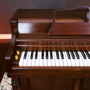 Wurlitzer 720A Electronic Piano Tube Driven Mahogany Reverb