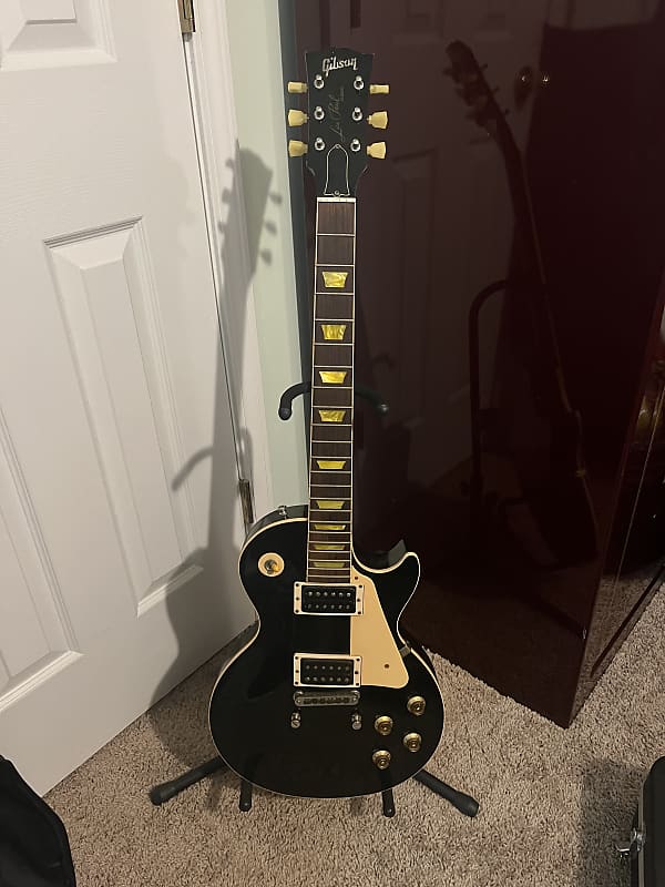 Gibson Les Paul Classic 2005 Ebony Reverb