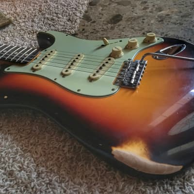 1963 Fender Custom Shop w/Flamed Neck* Stratocaster Relic 3-color sunburst "The 63" 2015 image 4