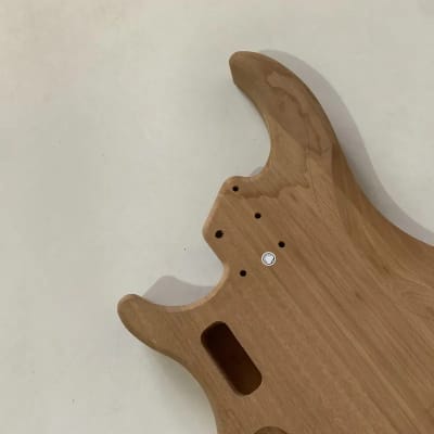 Okoume Wood 4 String Bass Unfinished Body | Reverb España