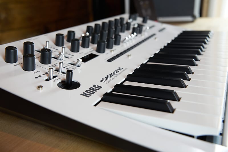 Korg Minilogue XD Pearl White Limited edition | Reverb