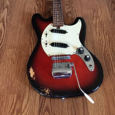 Vintage 1970s Memphis Mustang Electric Guitar Sunburst Mojo Sunburst Japan Fender image 1