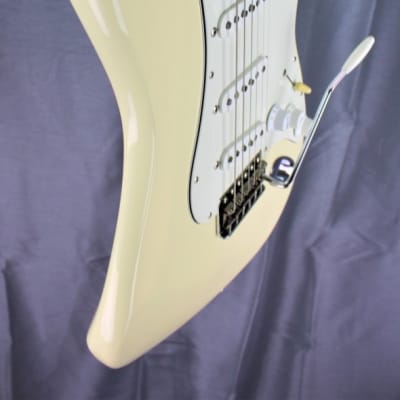 Fender Stratocaster ST'62-US Medium Scale 2009 VWhite 'rare' japan import image 8