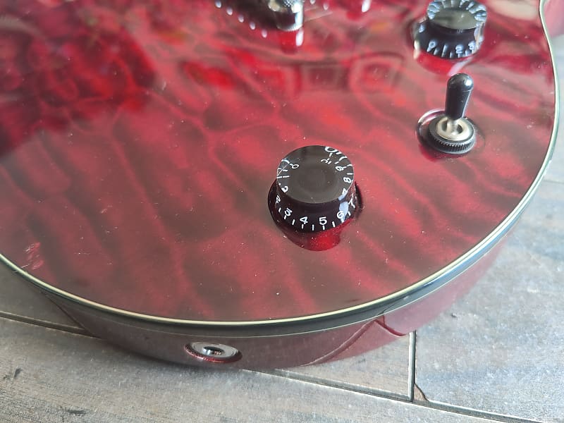 2011 Ibanez ARZ800 ARZ Series Les Paul (Trans Deep Red) w/EMG's