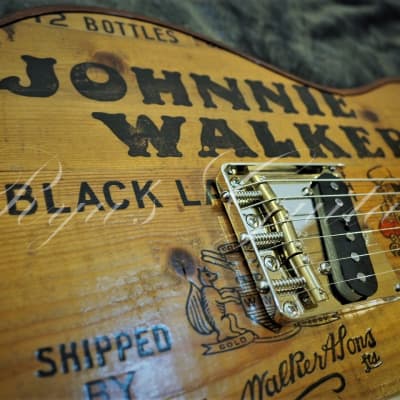 Walla Walla Guitar Company Maverick Vintage wood Johnnie Walker 2017 image 4