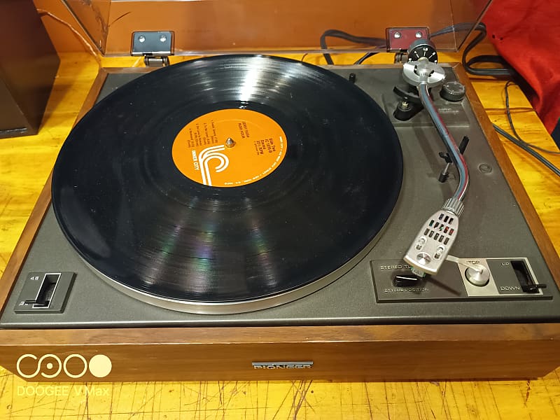 Pioneer PL 15 D II 1973 - Simulated wood grain  			