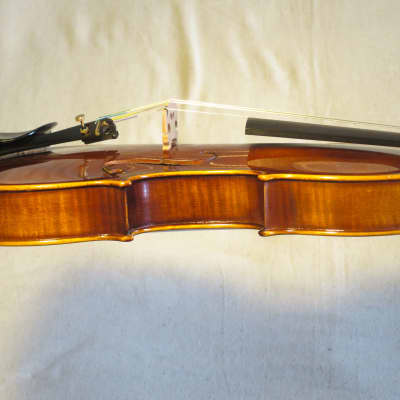ドイツ・KARL HOFNER 4/4 Hofner Violin, Golden Brown, 4/4 Size. Made in Germany