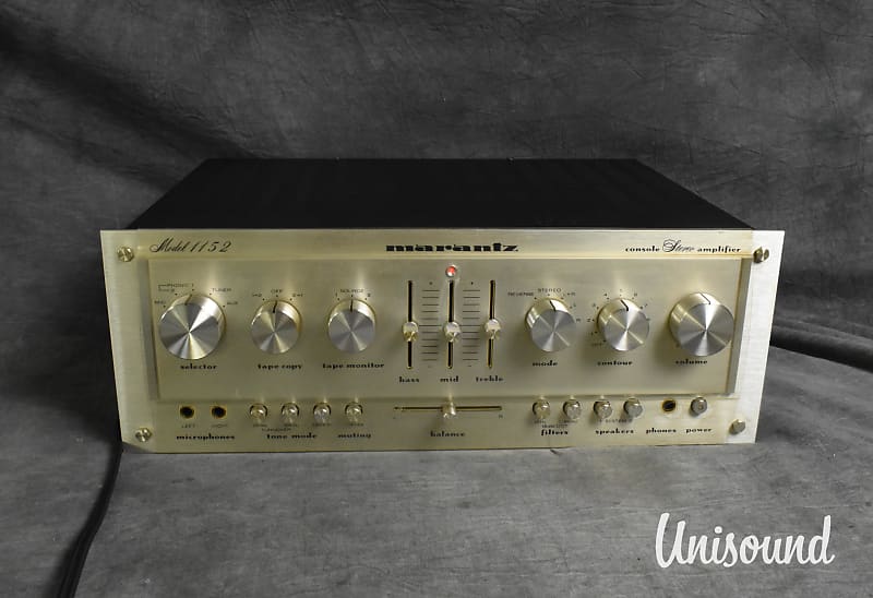 Marantz 1152 Stereo Integrated Amplifier in Very Good