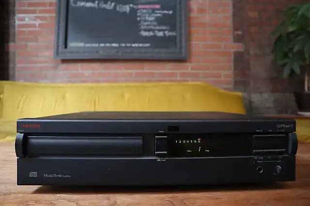 Nakamichi CD Player 3  			