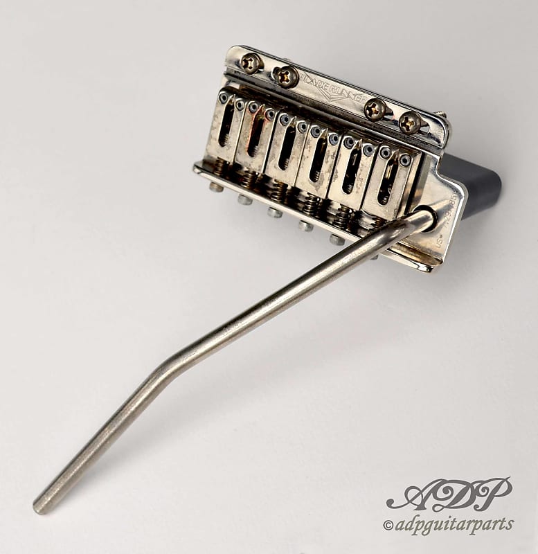 Super-Vee BladeRunner - 6-Screw Mount Custom Relic Aged Nickel (Customized  in Brittany)