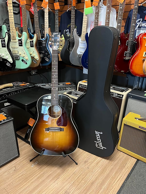 Gibson J-45 Standard 2009 - 2019 Vintage Sunburst | Reverb Canada