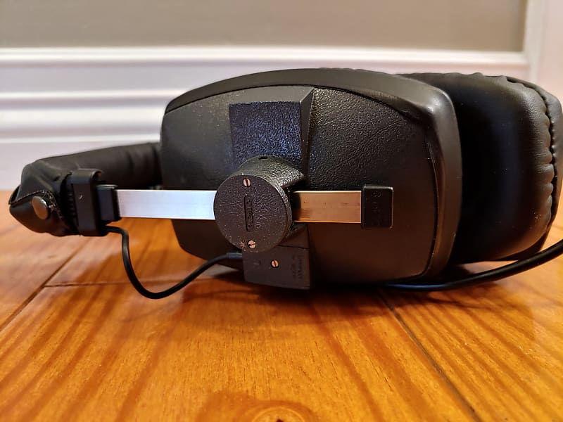 Beyerdynamic DT-150 250 ohm Grey | Reverb