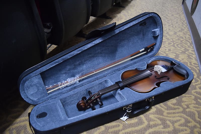 4/4 KN School Model Violin Outfit (China) image 1