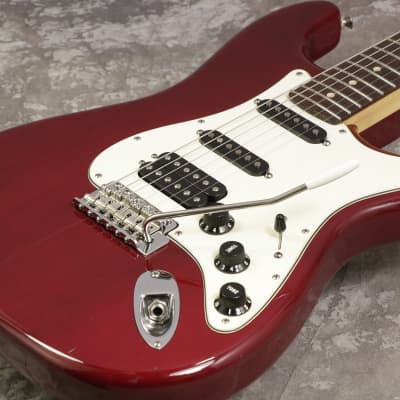 Fender USA Highway-1 Stratocaster HSS Wine Trans - Shipping