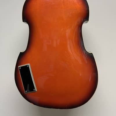 Conrad Violin Bass - Sunburst image 12
