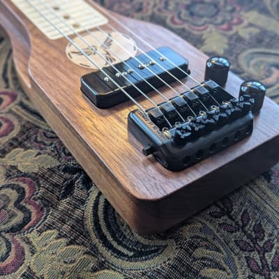 Calico Guitars Headless Lap Steel 2025 - Walnut and Maple - Lollar P90 Pickup - 20" Scale - With Padded Gig Bag image 3