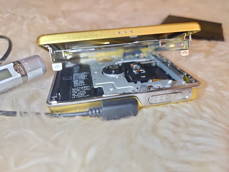 Rare yellow gold Sony md minidisc player MZ-E70 working | Reverb
