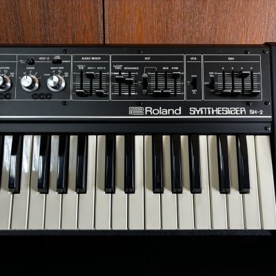 Roland SH-2 37-Key Synthesizer